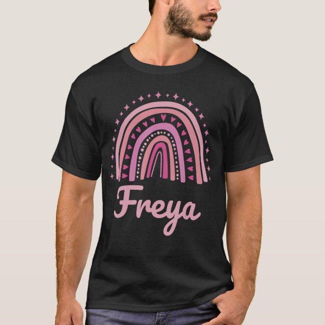 Camiseta Freya Name Personalized Funny Women Pink Rainbow F (Anverso)