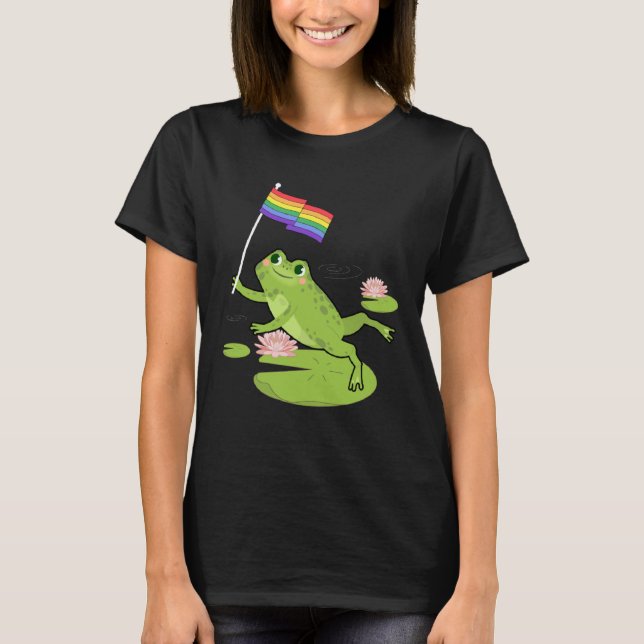 Camiseta Frog  LGBTQ Gay Pride Flag Lily Pad Illustration (Anverso)