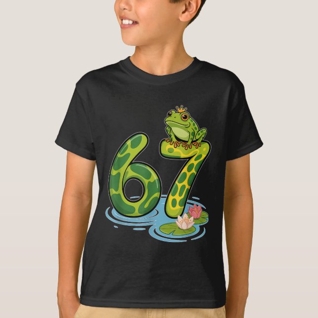 Camiseta Frog Number 67 Or 67th Birthday Cool Meme Six Seve (Anverso)