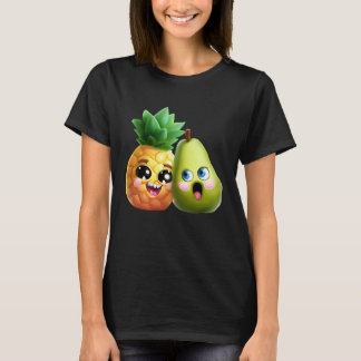 Camiseta Fruity Love  Pear and Pineapple in Love