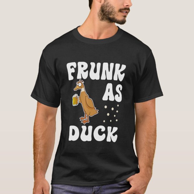 Camiseta Frunk As Duck     Rubber Duck Drinking Meme Humor (Anverso)