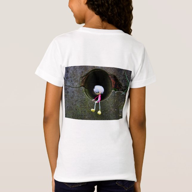 Camiseta Fubby poppetje dat in een muur zit.  (Reverso)