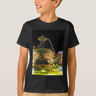 Camiseta Fuente iluminada y Sirena. Rossio, Lisboa