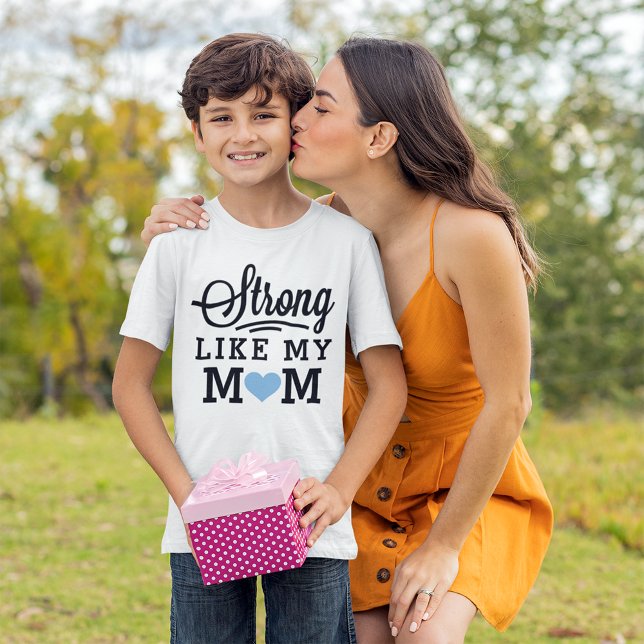 Camiseta Fuertes como mis padres de corazón azul (Subido por el creador)
