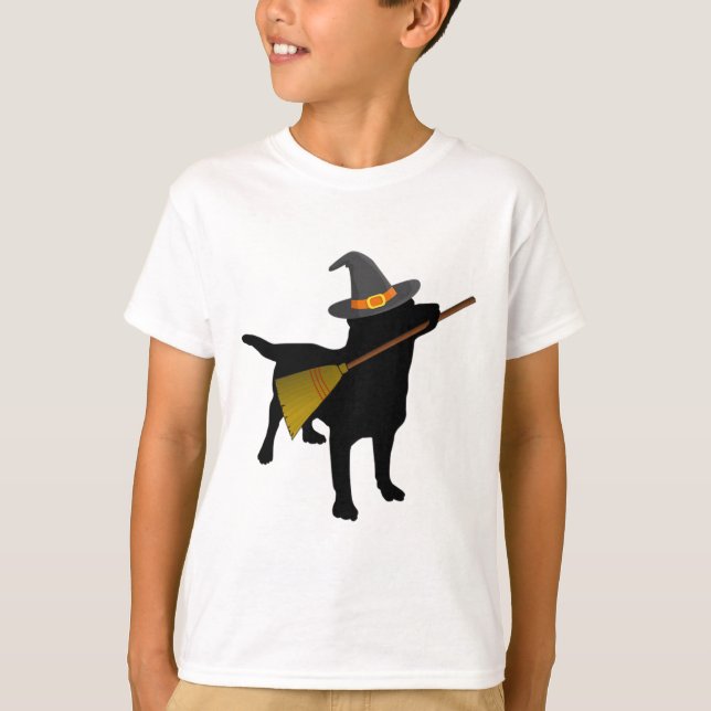 Camiseta Fun Halloween Black Lab Dog Cute Witch Gorra Broom (Anverso)