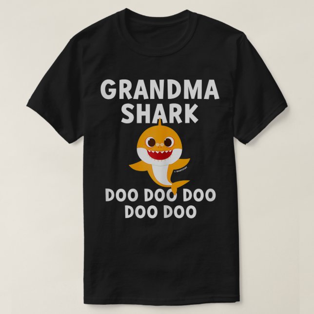 Camiseta Funcionaria del Tiburón de la Abuela Pinkfong  (Diseño del anverso)