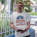 Camiseta Fundidad de retiro de Mailman, trabajador postal r<br><div class="desc">Hace un gran regalo para tu mensajero que ha estado entregando tu correo a lo largo de los años. Perfecto para los miembros de la familia</div>