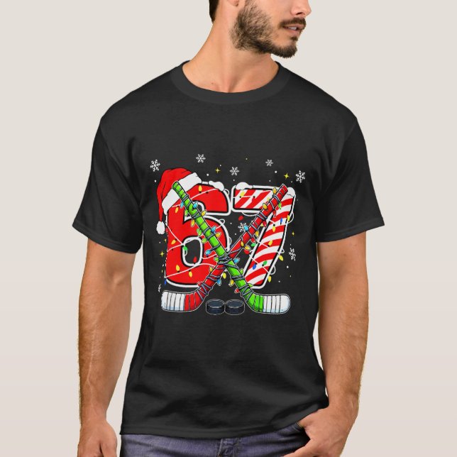 Camiseta Funny 67 Santa Hat Candy Cane Ice Hockey Six Seven (Anverso)