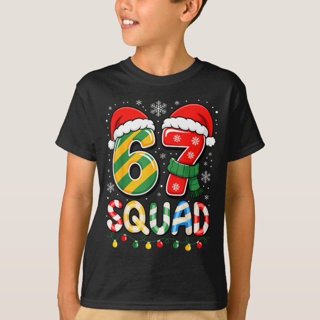 Camiseta Funny 67 Squad Candy Cane Santa Hat Christmas Men  (Anverso)