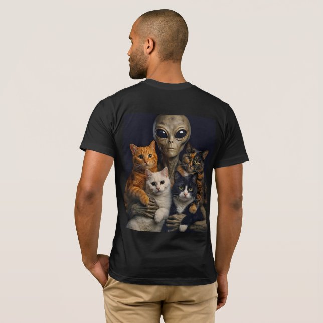 Camiseta Funny Alien with Cats Renaissance Art (Reverso completo)