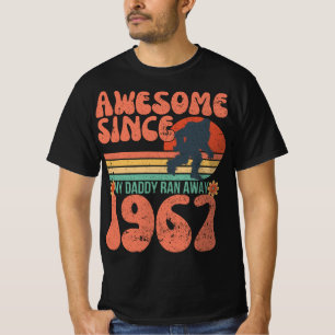 Camiseta Funny Awesome Sasquatch Retro Sunset Cumpleaños 19