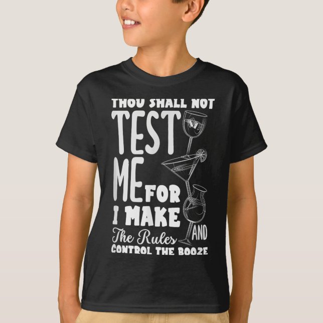 Camiseta Funny Bartender Thou Shall Not Test Me Quote  (Anverso)