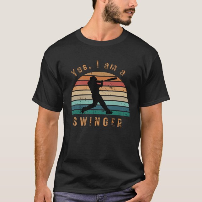 Camiseta Funny Baseball Design (Yes, I am a swinger) retro  (Anverso)