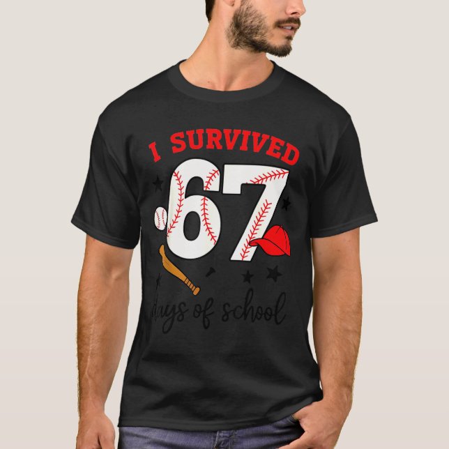 Camiseta Funny Baseball I Survived 67 Days Of School Design (Anverso)