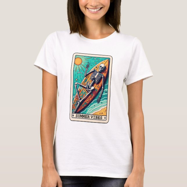 Camiseta Funny Beach Summer Vibes Surfboard Skeleton Tarot (Anverso)