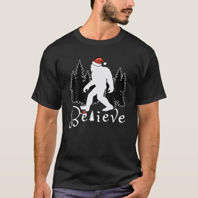 Camiseta Funny Believe Bigfoot Sasquatch Creature December (Anverso)