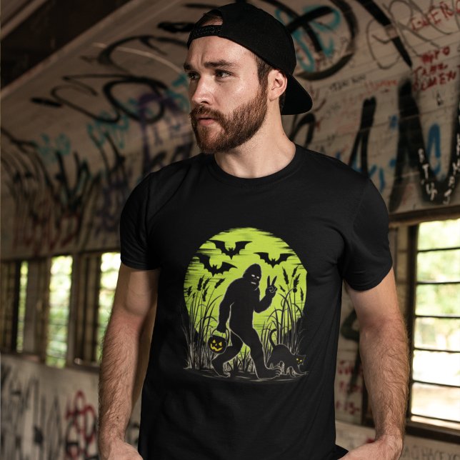 Camiseta Funny Bigfoot Halloween (Subido por el creador)
