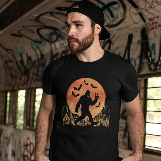 Camiseta Funny Bigfoot Halloween (Subido por el creador)