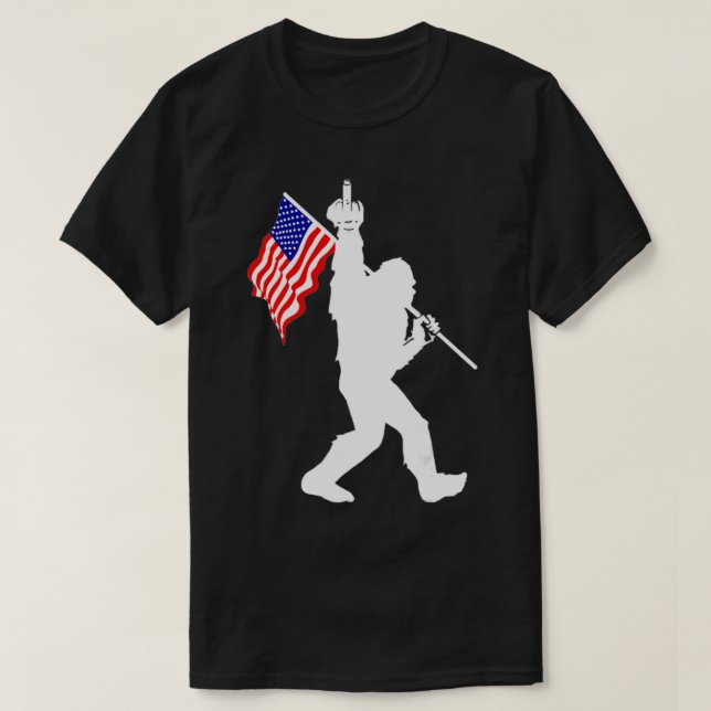 Camiseta Funny Bigfoot Middle Finger USA Bandera 4 De Julio (Diseño del anverso)