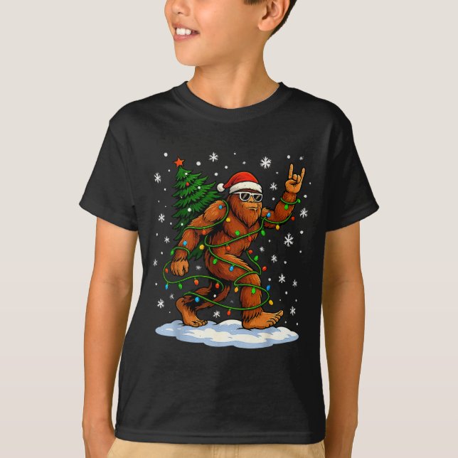 Camiseta Funny Bigfoot Rock On Christmas Lights Snow Holida (Anverso)