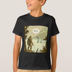 Camiseta Funny Bigfoot Sasquatch Loch Ness Monster Introver