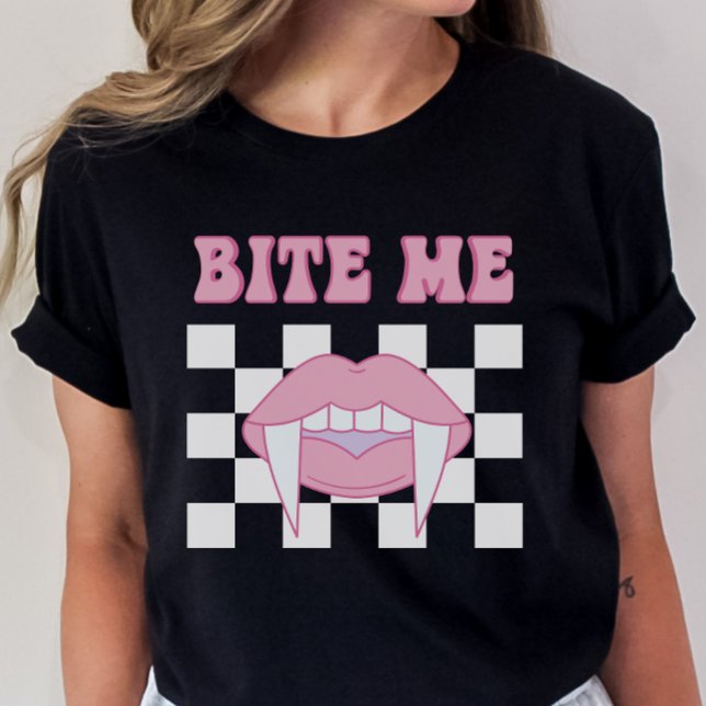 Camiseta Funny Bite Me Shirt Gothic Tee (Subido por el creador)