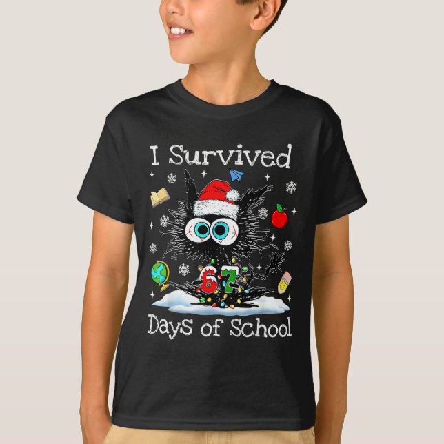 Camiseta Funny Black Cat Christmas I Survived 67 Days Of Sc (Anverso)
