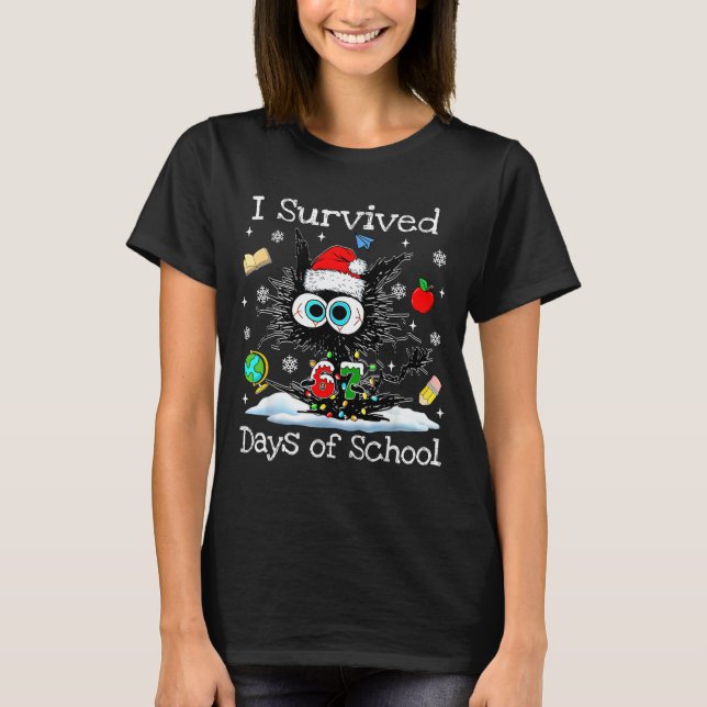 Camiseta Funny Black Cat Christmas I Survived 67 Days Of Sc (Anverso)