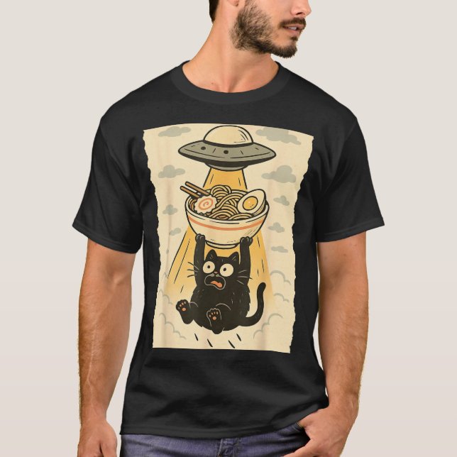 Camiseta Funny Black Cat Ufo Ramen Alien Abduction Graphic  (Anverso)