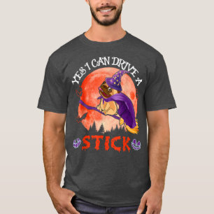 Camiseta Funny Can Drive A Stick Halloween Pug Dog Witch Fl