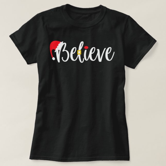 Camiseta Funny Christmas Believe Santa Pajama Outfit Men &  (Diseño del anverso)