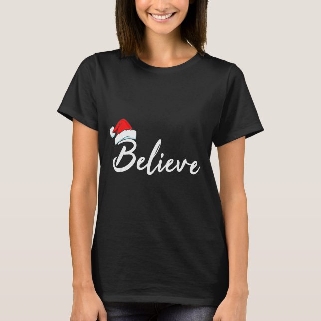Camiseta Funny Christmas Believe Santa Pajama Outfit Men &a (Anverso)