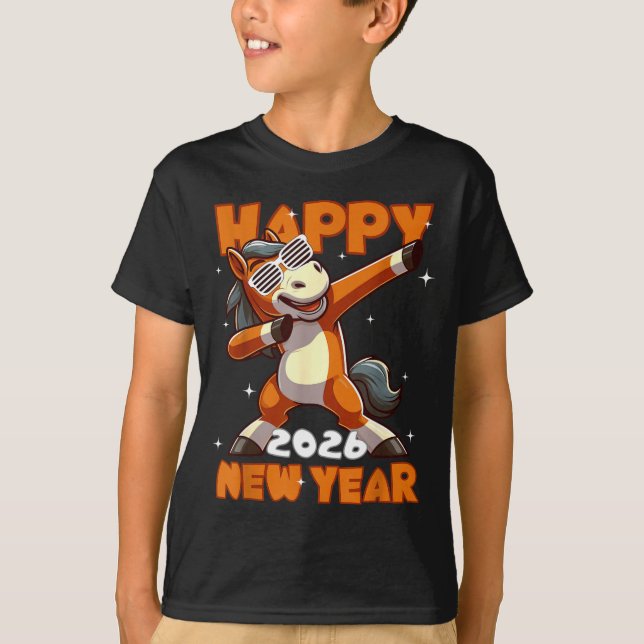 Camiseta Funny Dabbing Horse Happy Lunar New Year 2026 Year (Anverso)