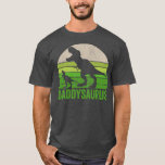 Camiseta Funny Daddy Dinosaur Daddysaurus Father's Day<br><div class="desc">Funny Daddy Dinosaur Daddysaurus Father's Day Gift Gift. Perfect gift for your dad,  mom,  papa,  men,  women,  friend and family members on Thanksgiving Day,  Christmas Day,  Mothers Day,  Fathers Day,  4th of July,  1776 Independent day,  Veterans Day,  Halloween Day,  Patrick's Day</div>