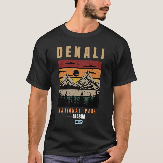 Camiseta Funny Dental Mountain-Dentist Tooth Hiking Tee (Anverso)