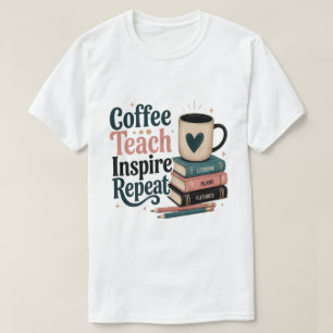 Camiseta Funny 'Fueled by Coffee & Classroom Chaos