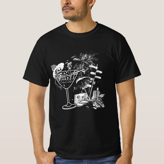 Camiseta Funny Halloween Relax Skeleton Bebiendo Martini Co (Anverso)