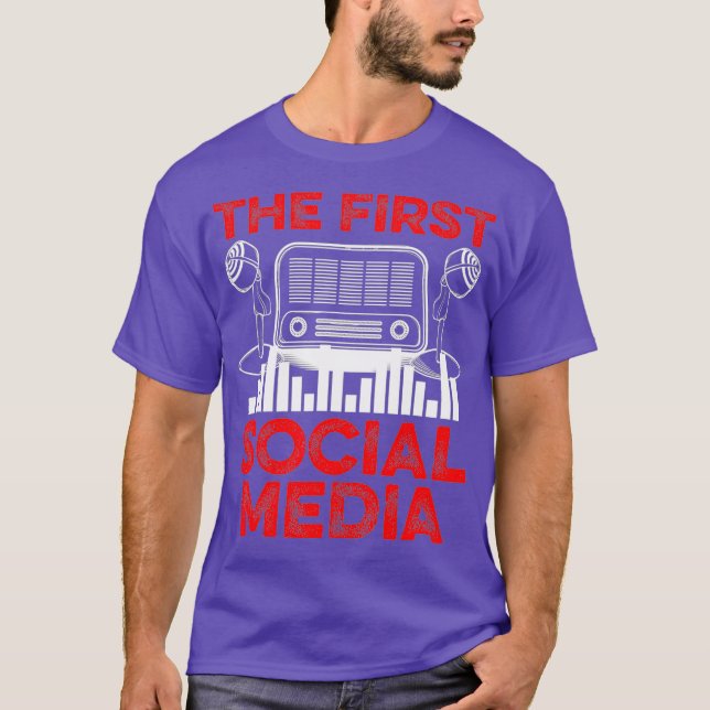 Camiseta Funny Ham Radio Operator First Social Media (Anverso)