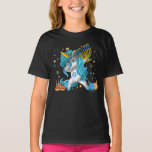 Camiseta Funny Hanukkah Unicorn<br><div class="desc">Impresionante unicornio judío judío divertidísimo unicornio Hanukkah Jew Tee para los que aman hablar yiddish o hebreo aniversario de aniversario de celebración de Acción de Gracias comer látigos con su familia</div>