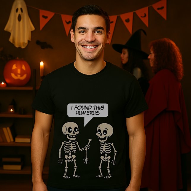 Camiseta Funny Humerus Halloween Skeletons (Subido por el creador)