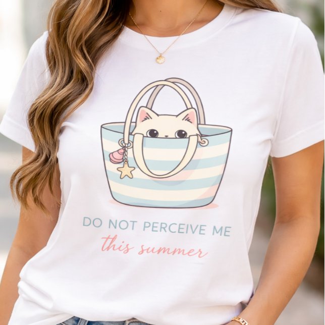 Camiseta Funny Introvert Cat Shirt Do Not Perceive Me (do not perceive me shirt, introvert cat shirt, cute cat graphic tee, kawaii aesthetic shirt,)