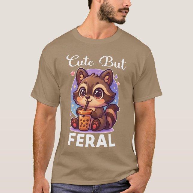 Camiseta Funny Kawaii Raccoon Drinking Boba Cute But Feral  (Anverso)