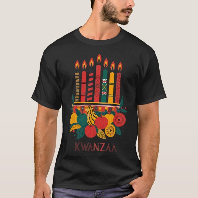 Camiseta Funny Kinara Siete Velas Kwanzaa Celebración 2 (Anverso)