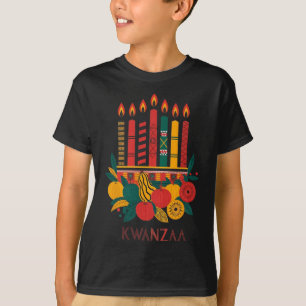 Camiseta Funny Kinara Siete Velas Kwanzaa Celebración 2
