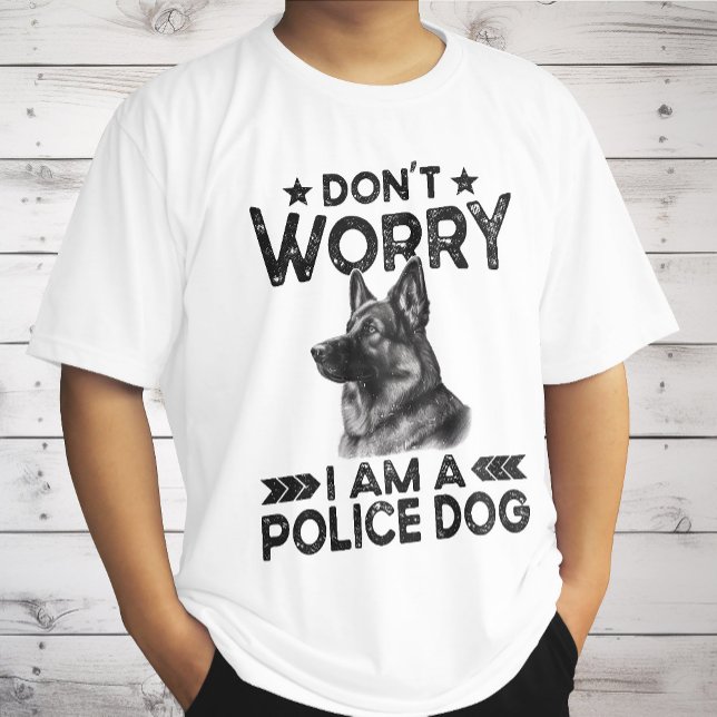 Camiseta Funny la vieja dueña de perro de la policía del pa (Subido por el creador)
