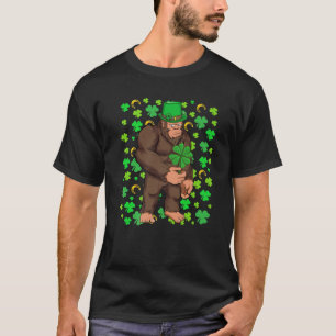 Camiseta Funny Leprechaun Bigfoot Shamrock St. Patrick's Da