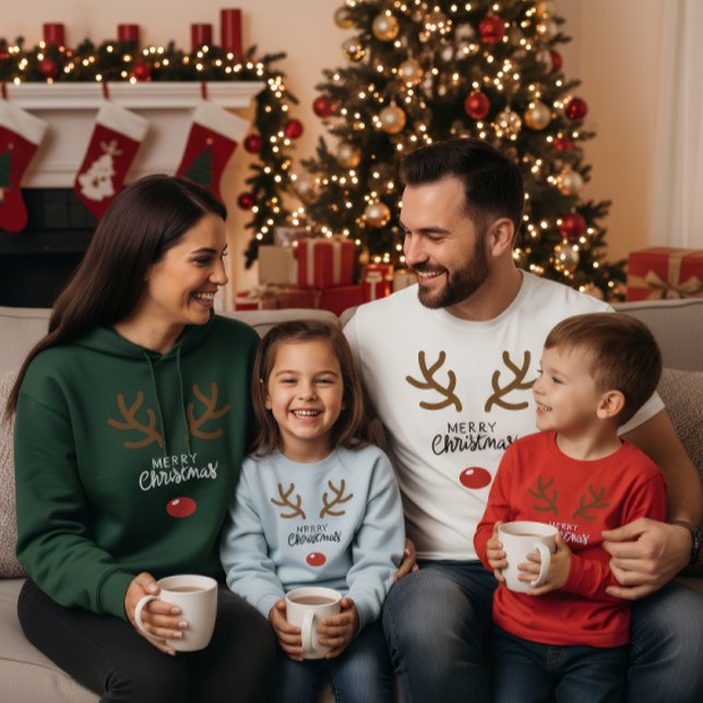 Camiseta Funny Merry Christmas Reindeer T-Shirt (Subido por el creador)