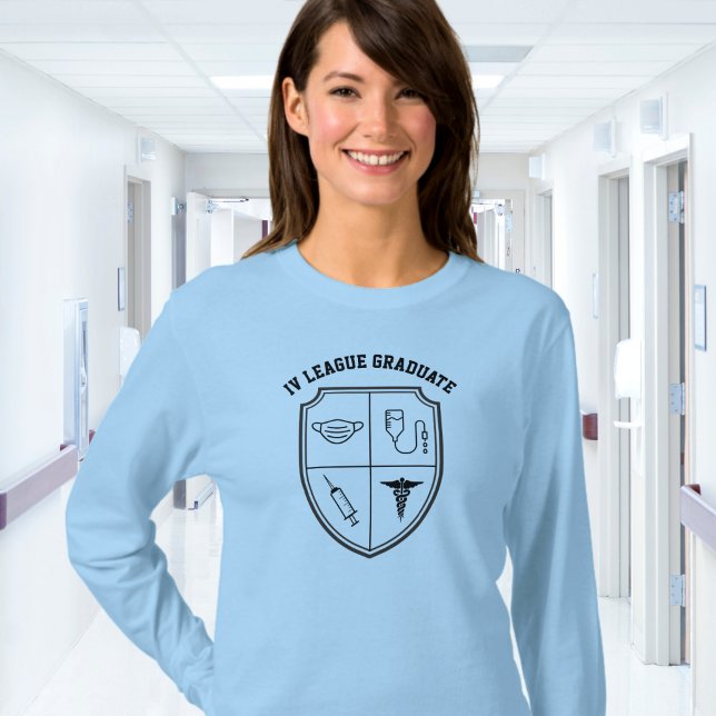 Camiseta Funny Nurse I.V. League (Subido por el creador)