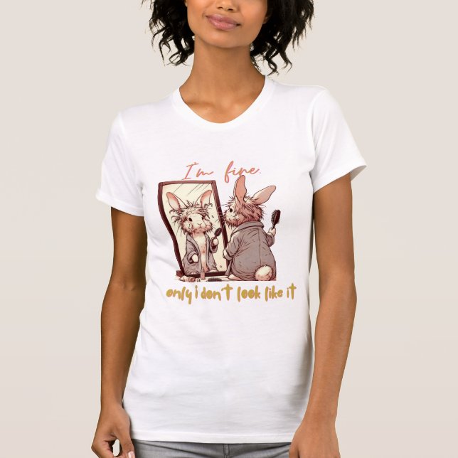 Camiseta Funny rabbit in front of the mirror – Funny design (Anverso)