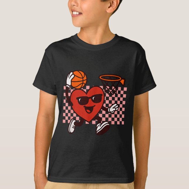 Camiseta Funny Retro Heart Graphic Basketball Player Kids V (Anverso)